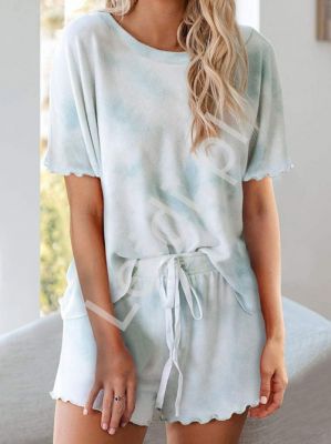 Błękitno biały komplet damski w stylu tie dye, koszulka i szorty 0232