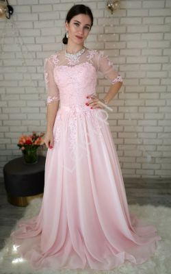 Luksusowa suknia z długim rękawem perełkami, koralikami i gipiurową koronką, jasno różowa