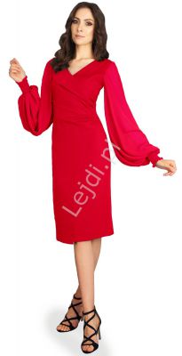 Czerwona sukienka wieczorowa z szyfonowym długim rękawem m385