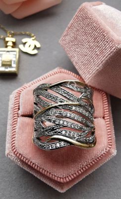 Ażurowy pierścionek z kryształkami złoto srebrny